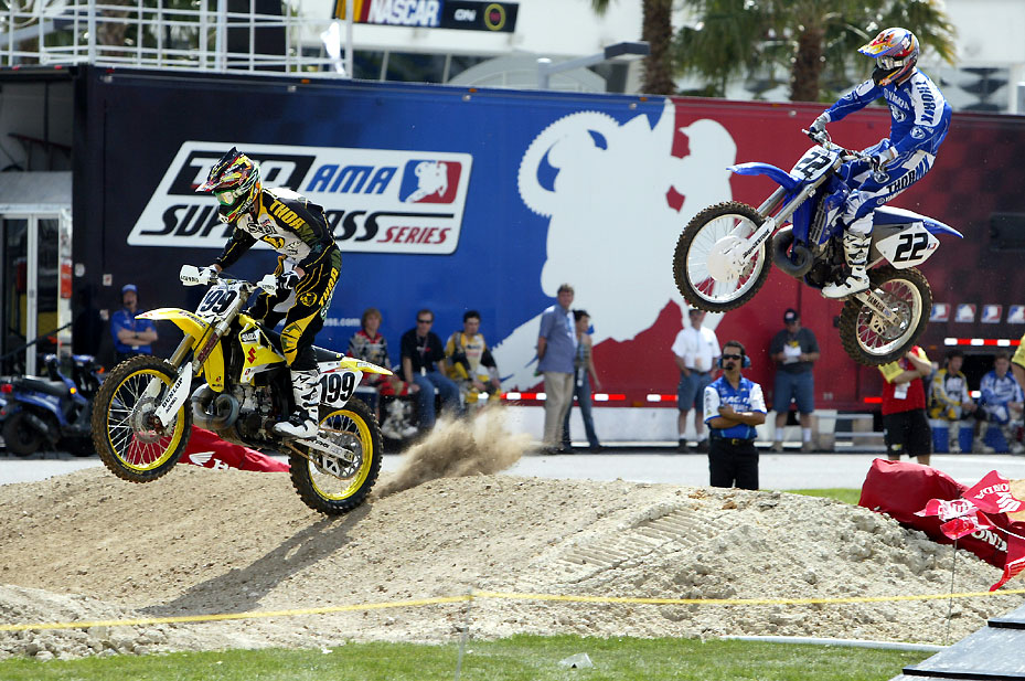 030704pastrana_reed.jpg
